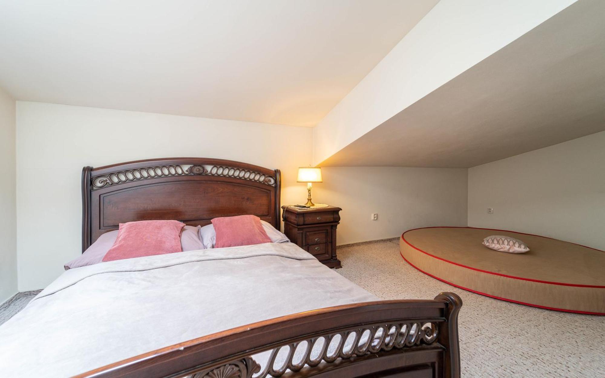 Hotel Na Skalkach Нови-Йичин Экстерьер фото